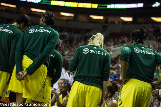Storm end losing streak, drop Dallas 89-69 on 30 points by Stewart