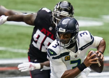 Russell Wilson is cooking with 4 TDs, beat Falcons 38-25